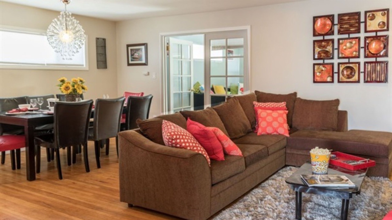 Photo of Livingroom in Hermosa Village