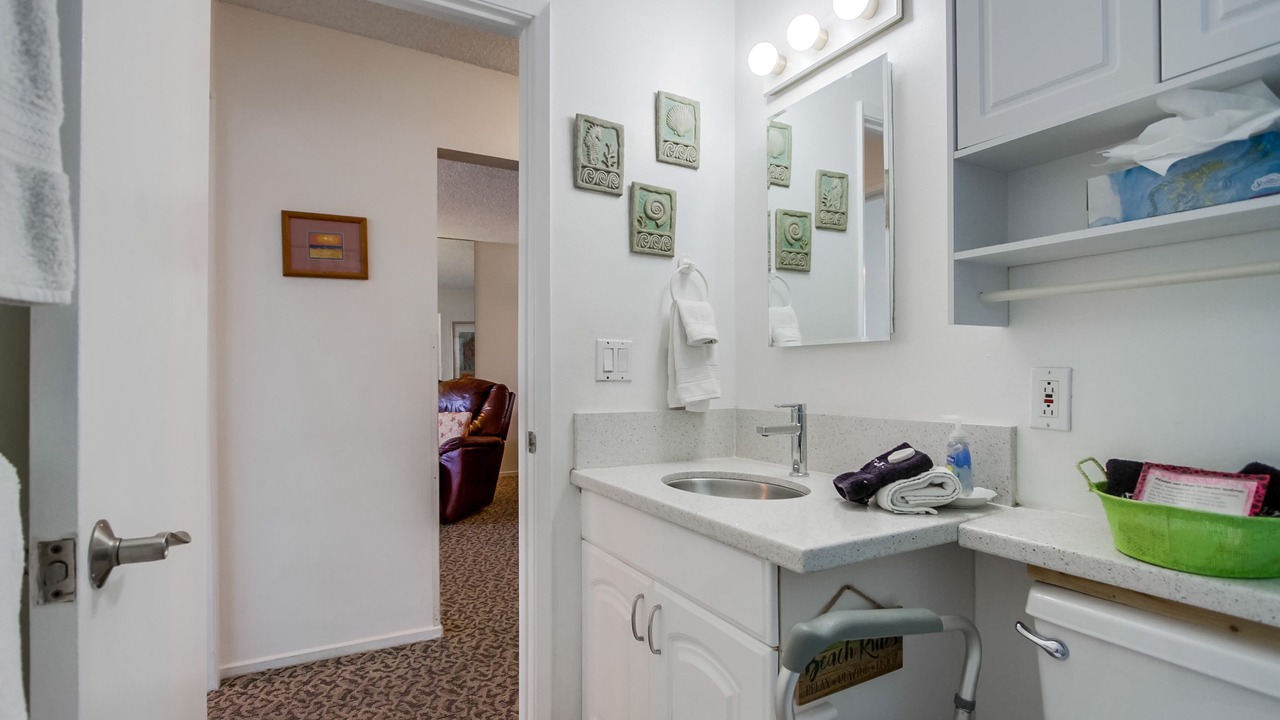 Photo of Bathroom in Mission Beach