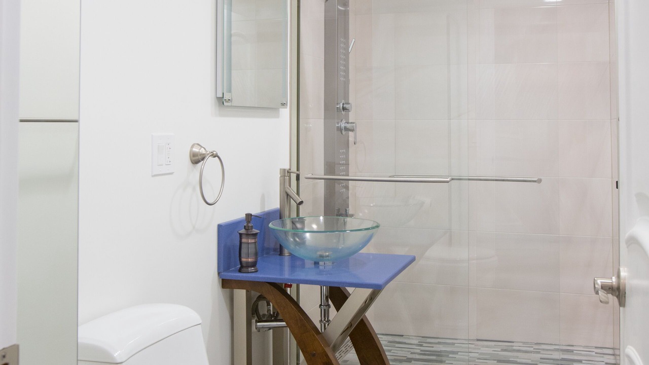 Photo of Bathroom in North Central