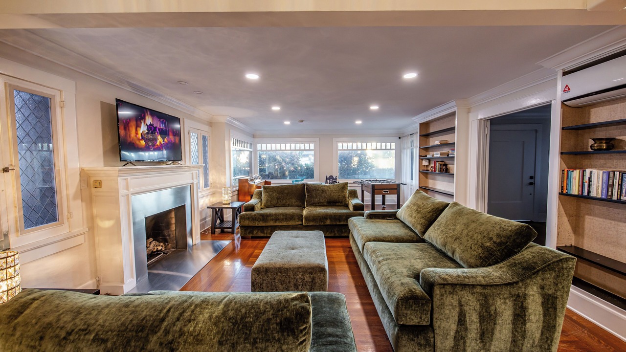 Photo of Livingroom in Bankers Hill
