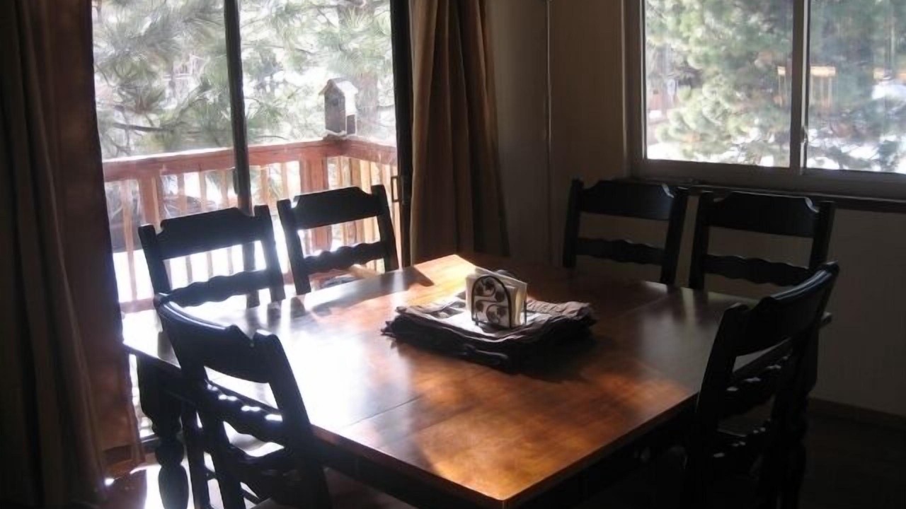 Photo of Bedroom in North Upper Truckee