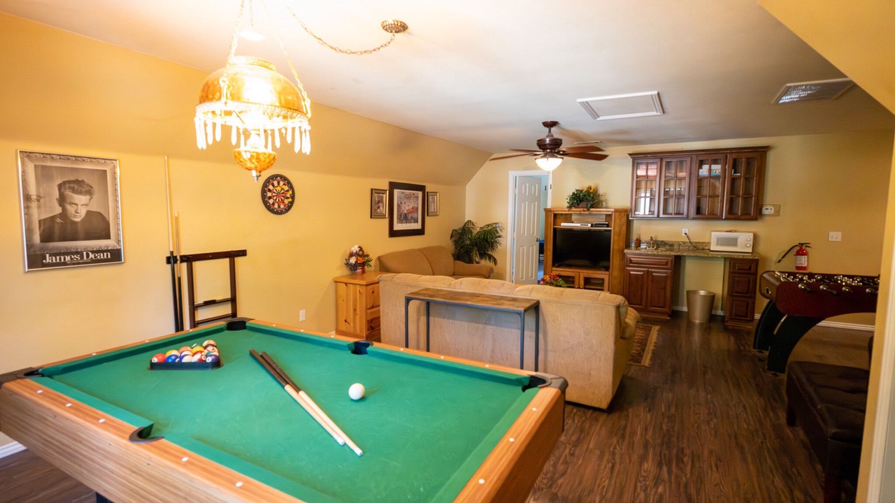 Photo of Bedroom in Lakehead-Lakeshore