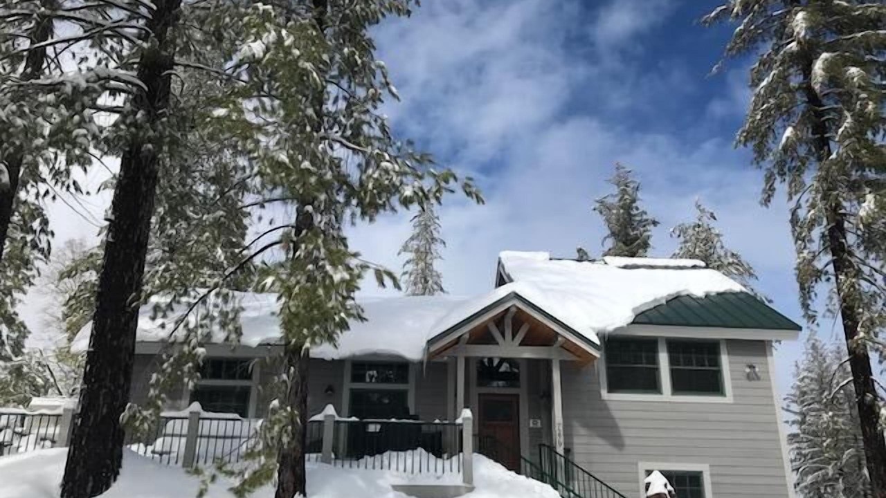 Photo of Outdoor in Yosemite West