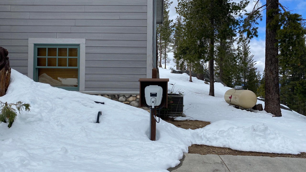 Photo of Outdoor in Yosemite West