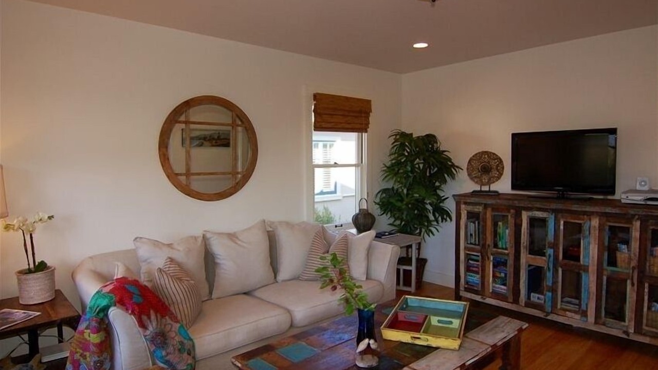 Photo of Bedroom in Carpinteria