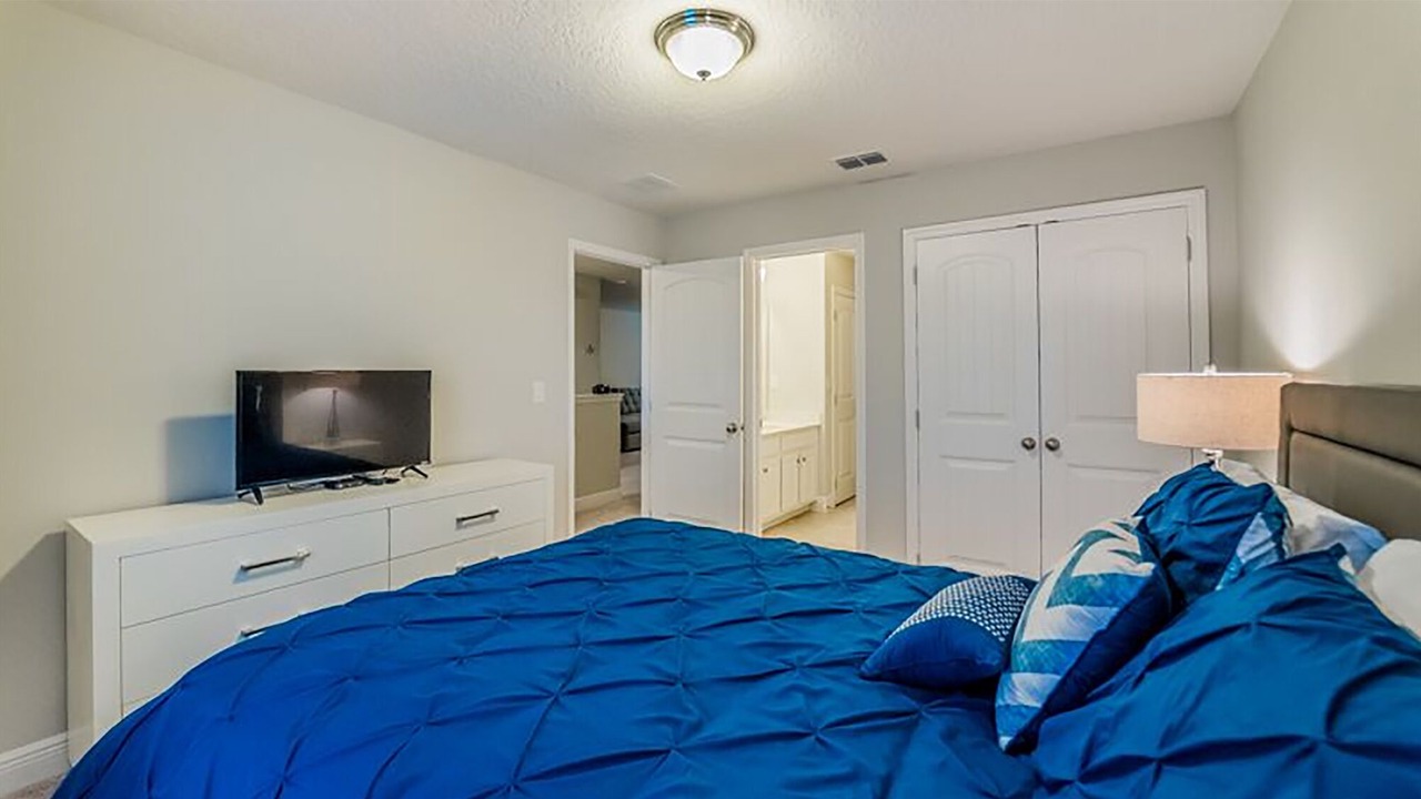 Photo of Bedroom in Loughman