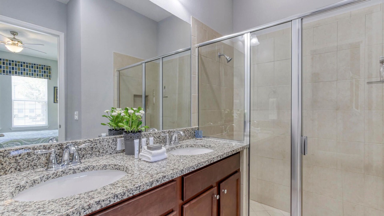 Photo of Bathroom in Davenport