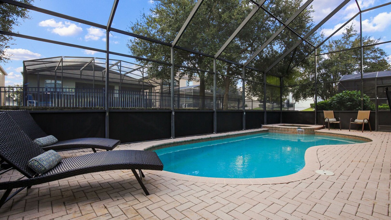 Photo of Outdoor in Windsor Hills