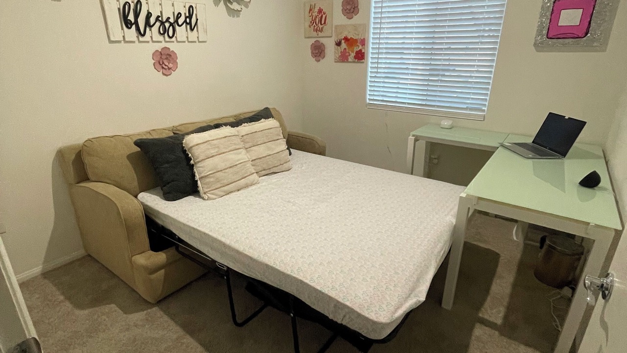 Photo of Bedroom in Indio
