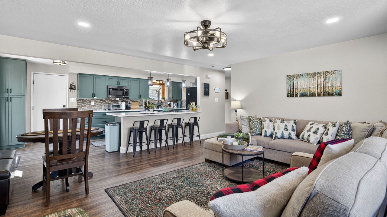 Photo of Livingroom in Carson City
