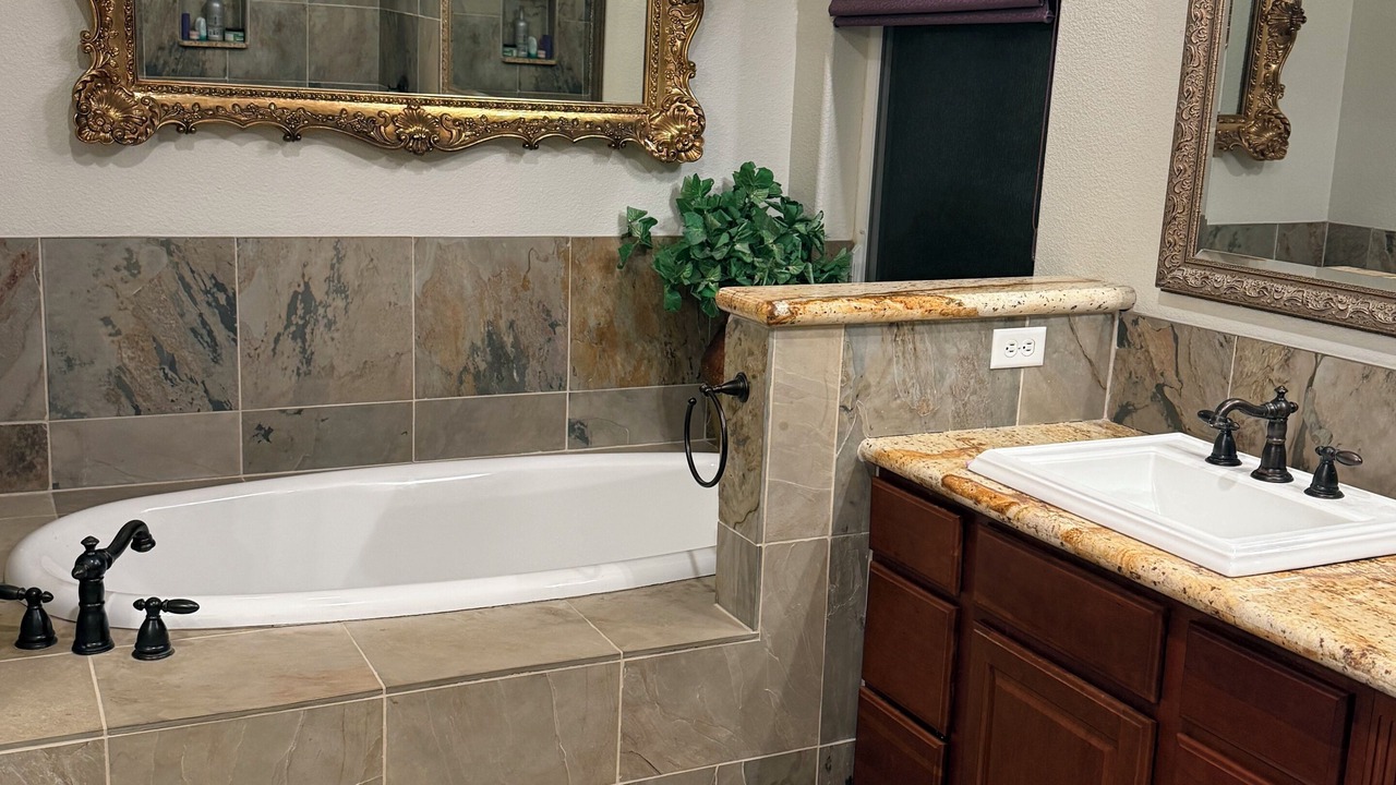 Photo of Bathroom in Boulder Creek