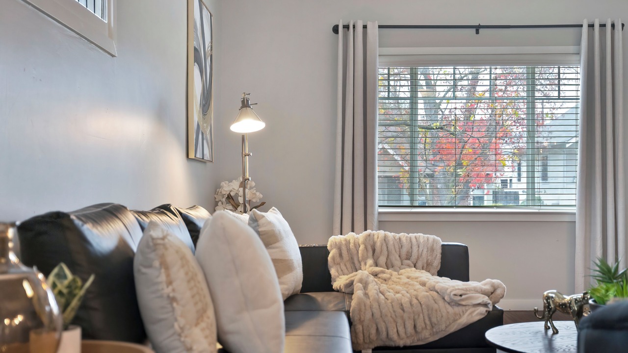 Photo of Livingroom in Central Sacramento