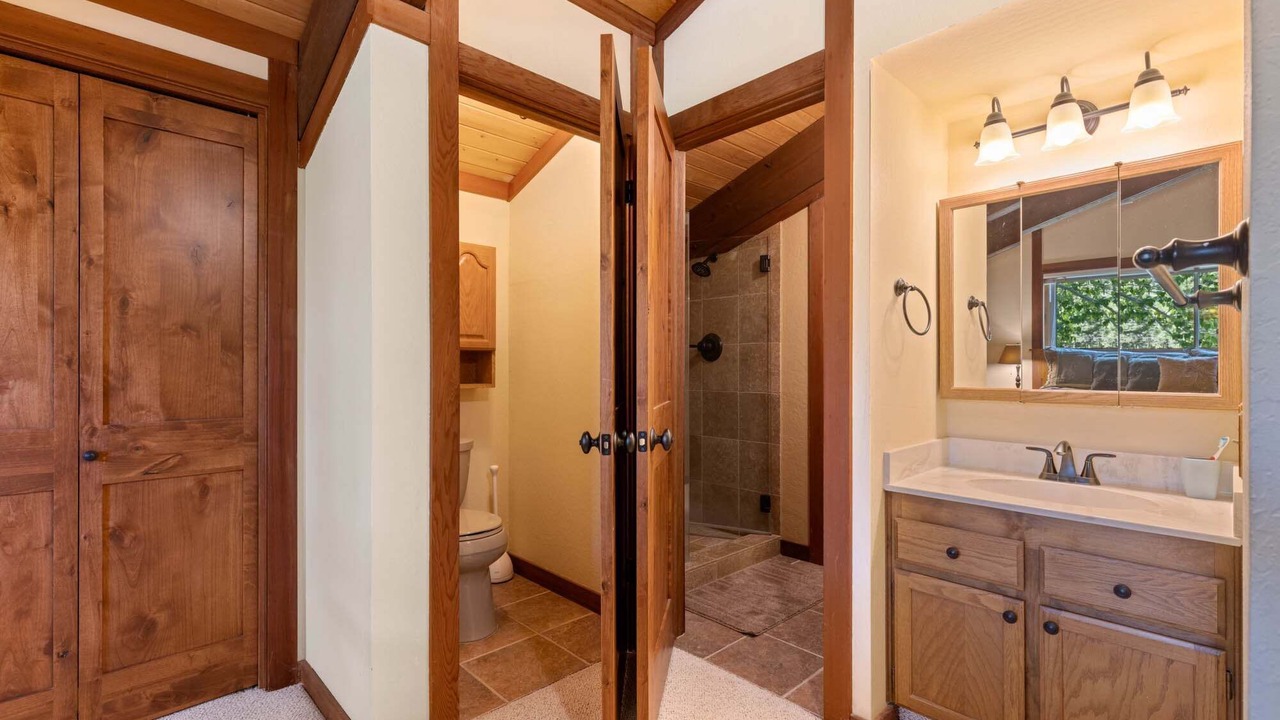 Photo of Bathroom in Alpine Meadows