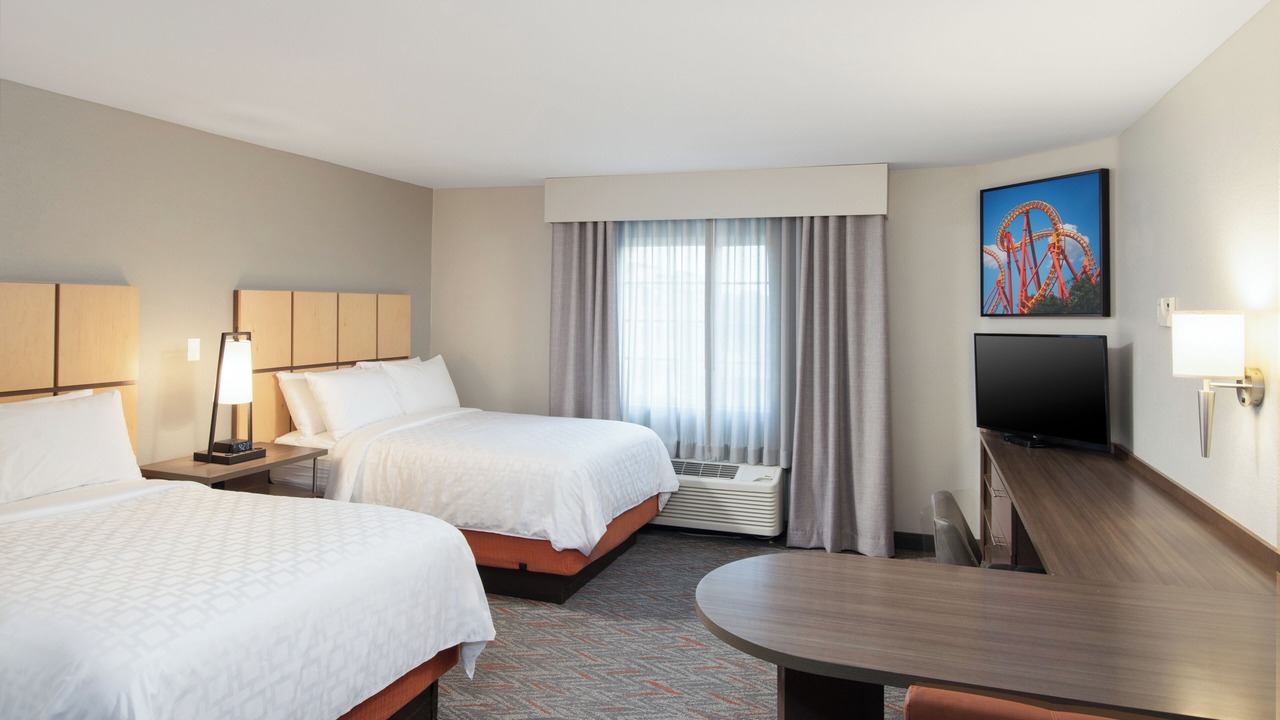 Photo of Bedroom in Anaheim Resort