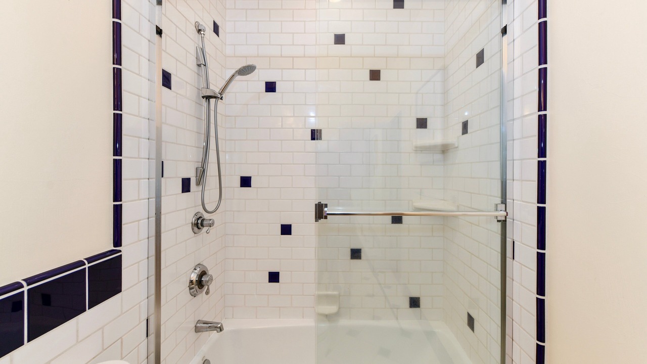 Photo of Bathroom in St. Helena