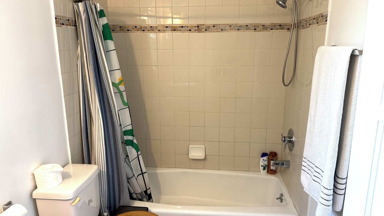 Photo of Bathroom in NoHo Arts District