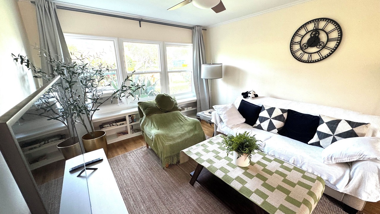 Photo of Livingroom in NoHo Arts District