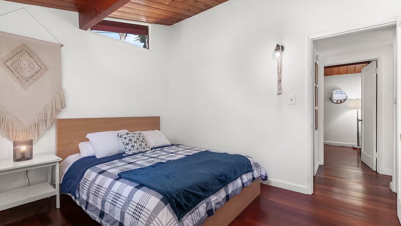 Photo of Bedroom in Ocean Beach