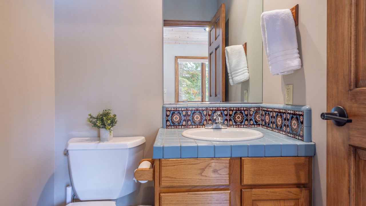 Photo of Bathroom in Kingswood Estates