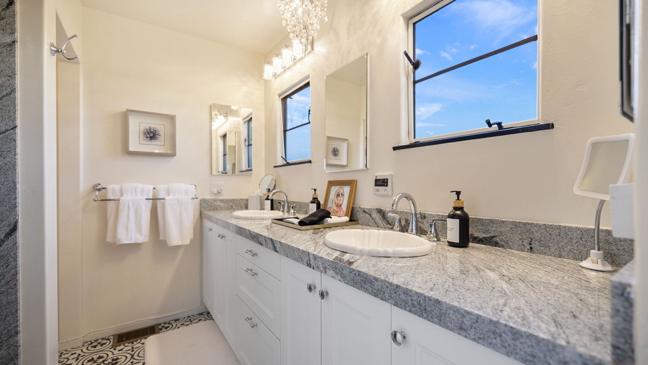 Photo of Bathroom in Warm Sands
