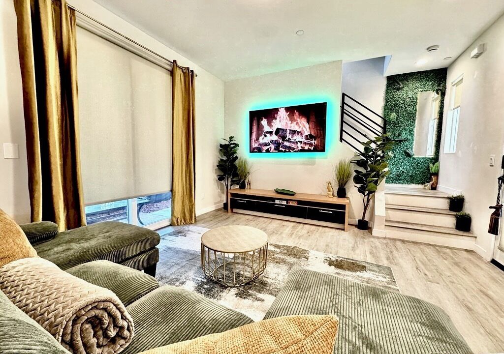 Photo of Livingroom in City Heights