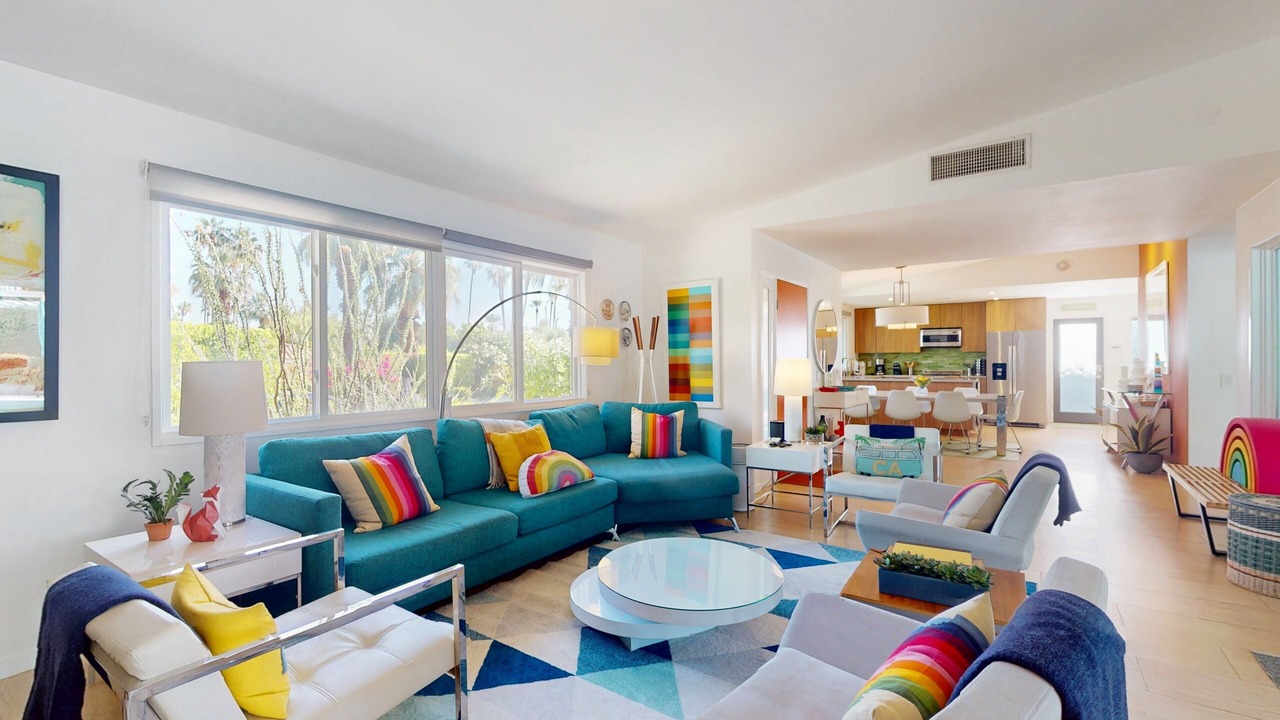 Photo of Livingroom in The Mesa