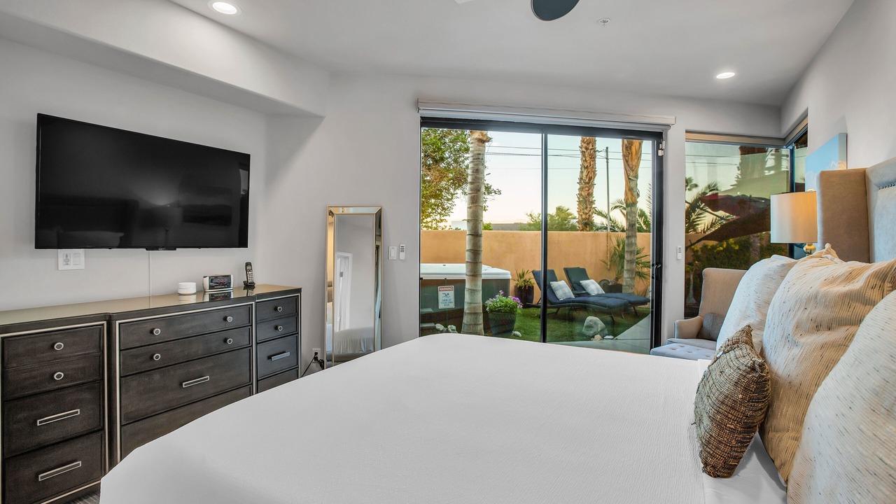 Photo of Bedroom in Chino Canyon