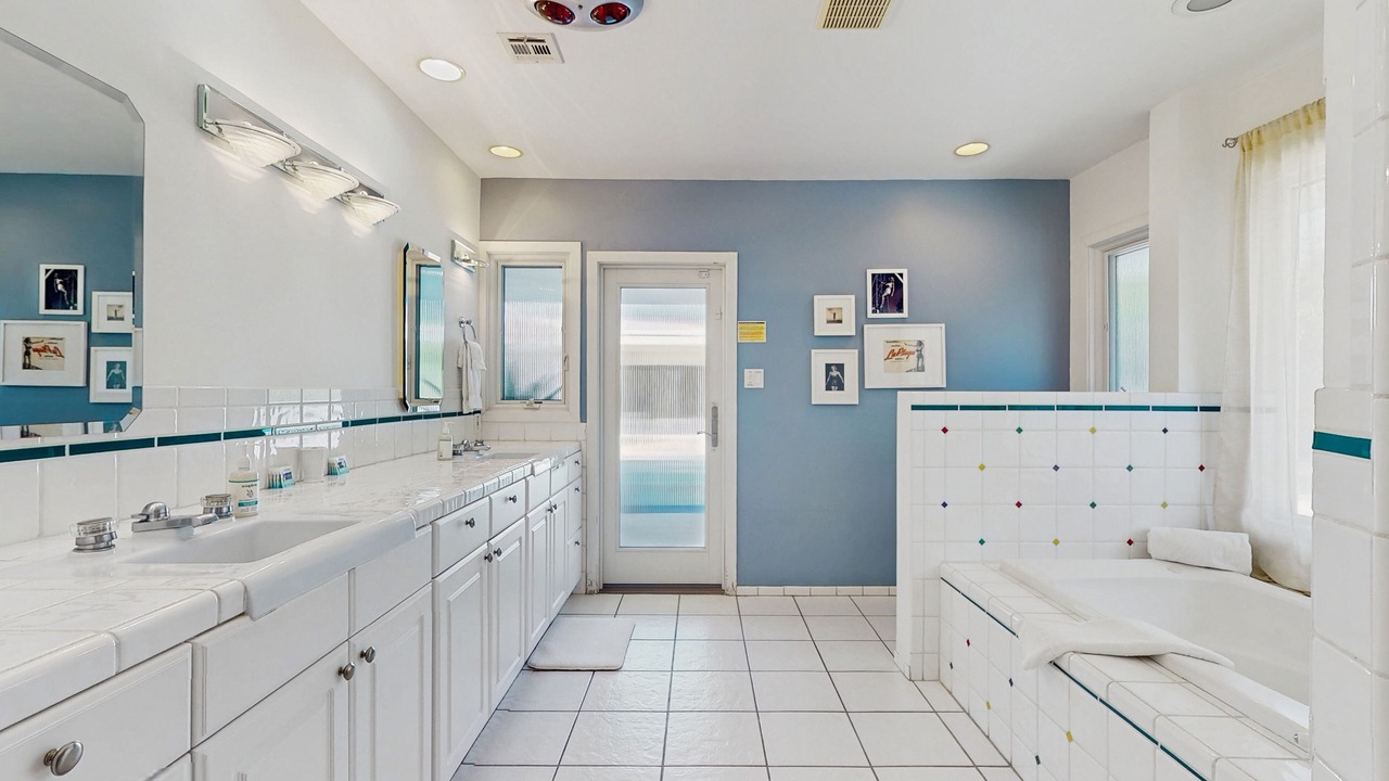 Photo of Bathroom in Deep Well Ranch