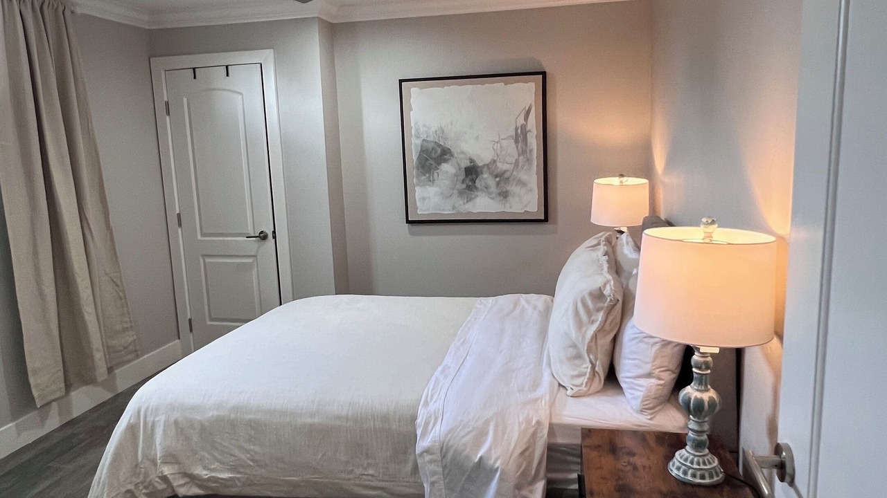 Photo of Bedroom in Staumbaugh Heller