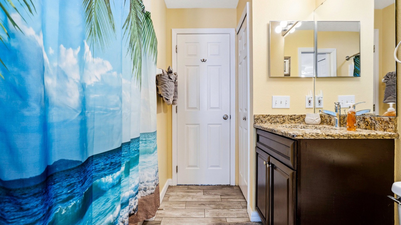 Photo of Bathroom in Lake Berkley