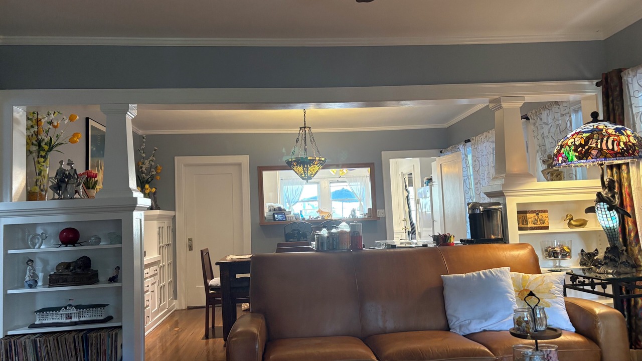 Photo of Livingroom in Melrose