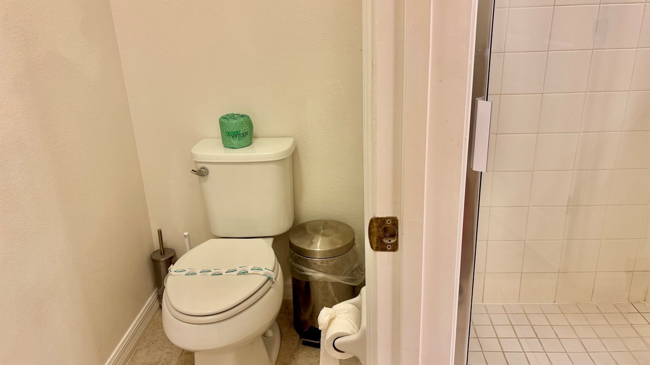 Photo of Bathroom in Watersong
