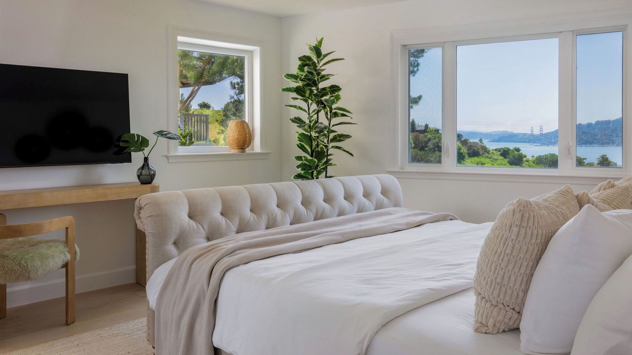 Photo of Bedroom in Tiburon