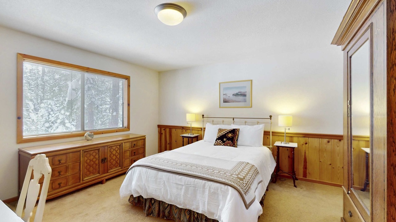 Photo of Bedroom in Ridgewood