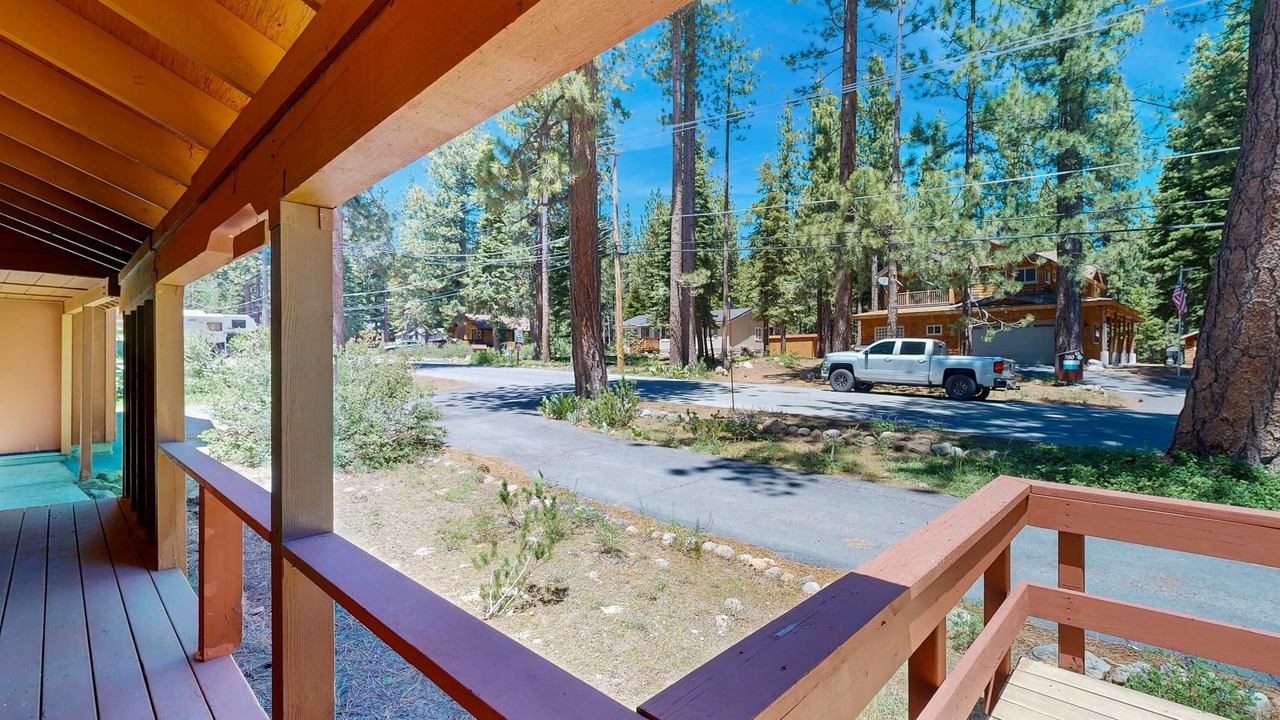 Photo of Outdoor in Pineland