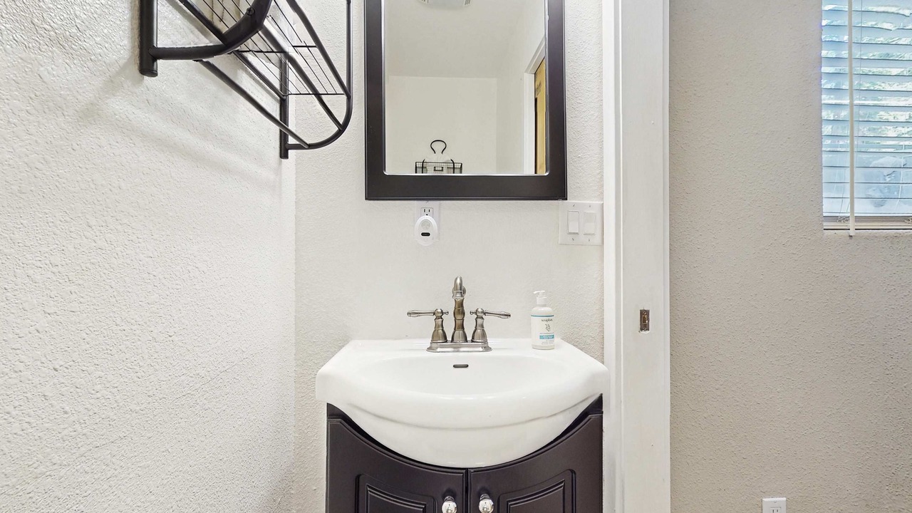 Photo of Bathroom in Country Club Estates