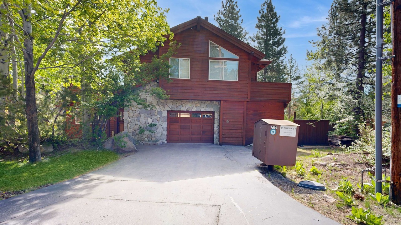 Photo of Outdoor in Comstock Acres