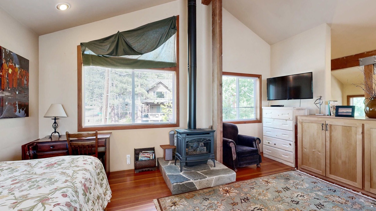 Photo of Bedroom in Comstock Acres