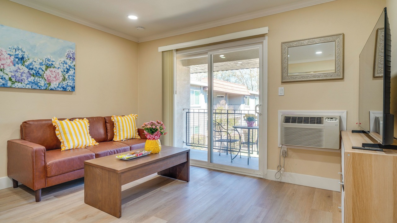 Photo of Livingroom in Pleasanton