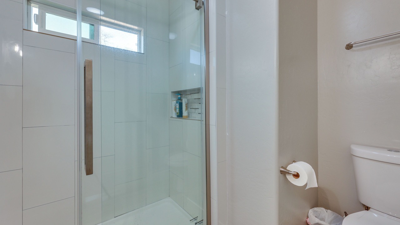 Photo of Bathroom in Hanford