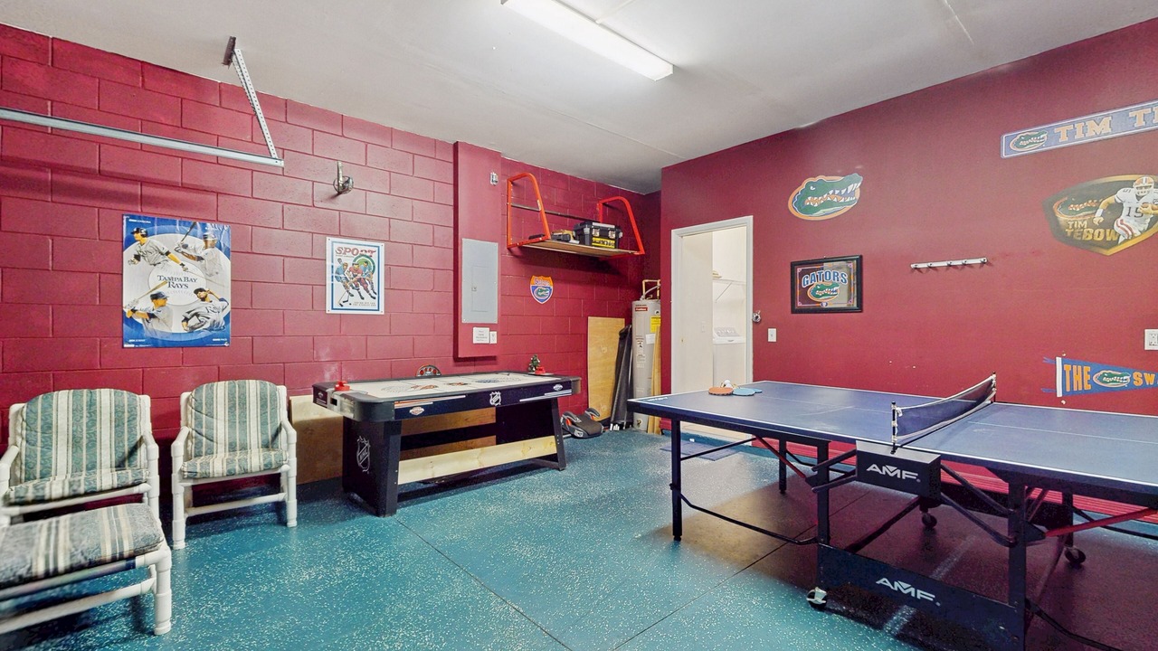 Photo of Bedroom in Windwood Bay