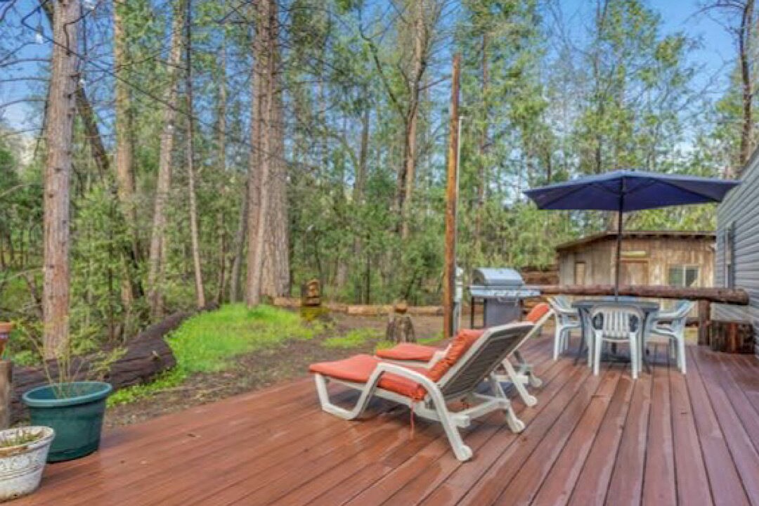 Photo of Outdoor in Oakhurst