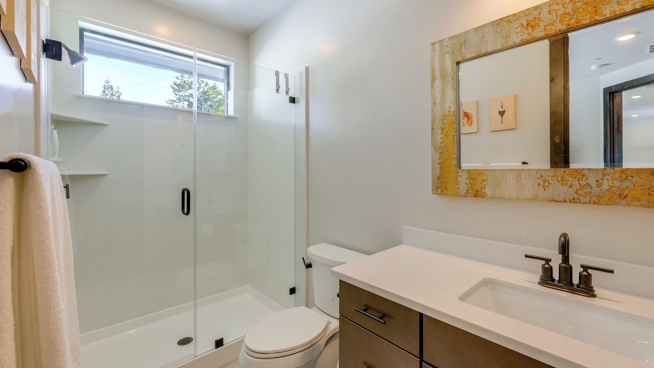 Photo of Bathroom in Kingvale