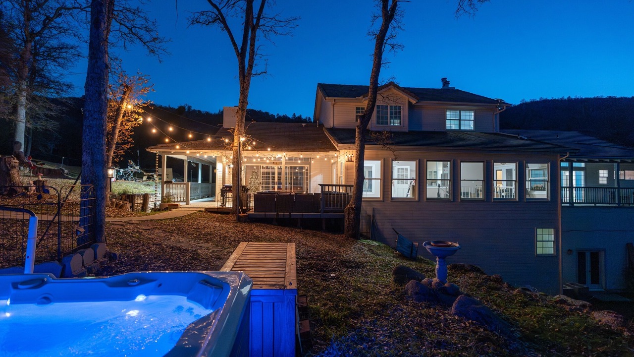 Photo of Outdoor in Oakhurst