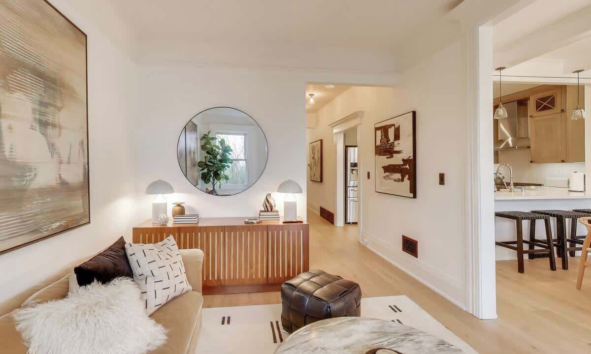 Photo of Livingroom in Lone Mountain