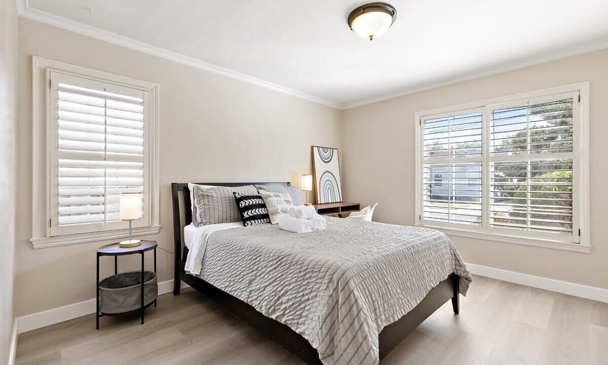 Photo of Bedroom in North Central