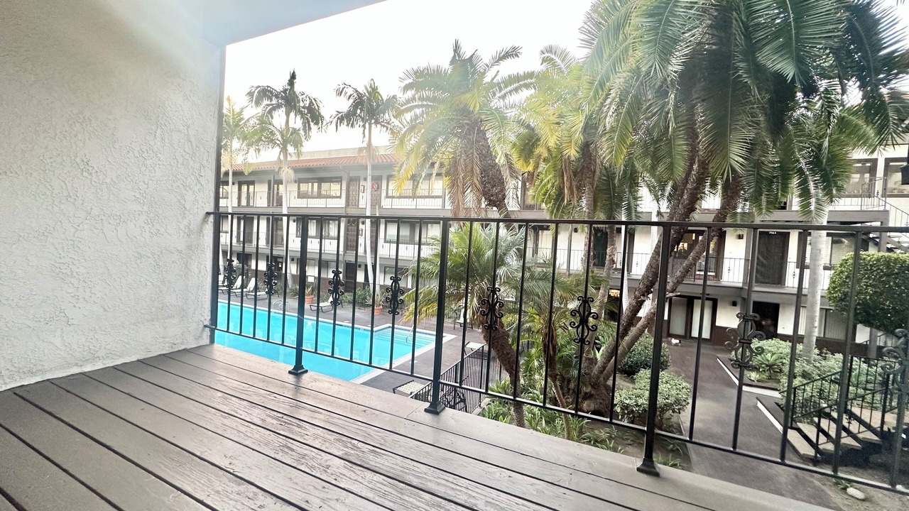 Photo of Patio Balcony in Fountain Valley