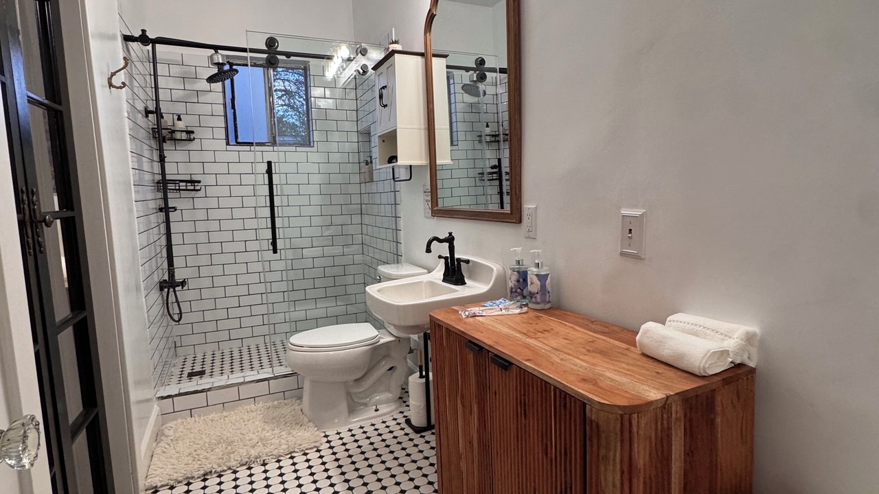 Photo of Bathroom in Floral Park
