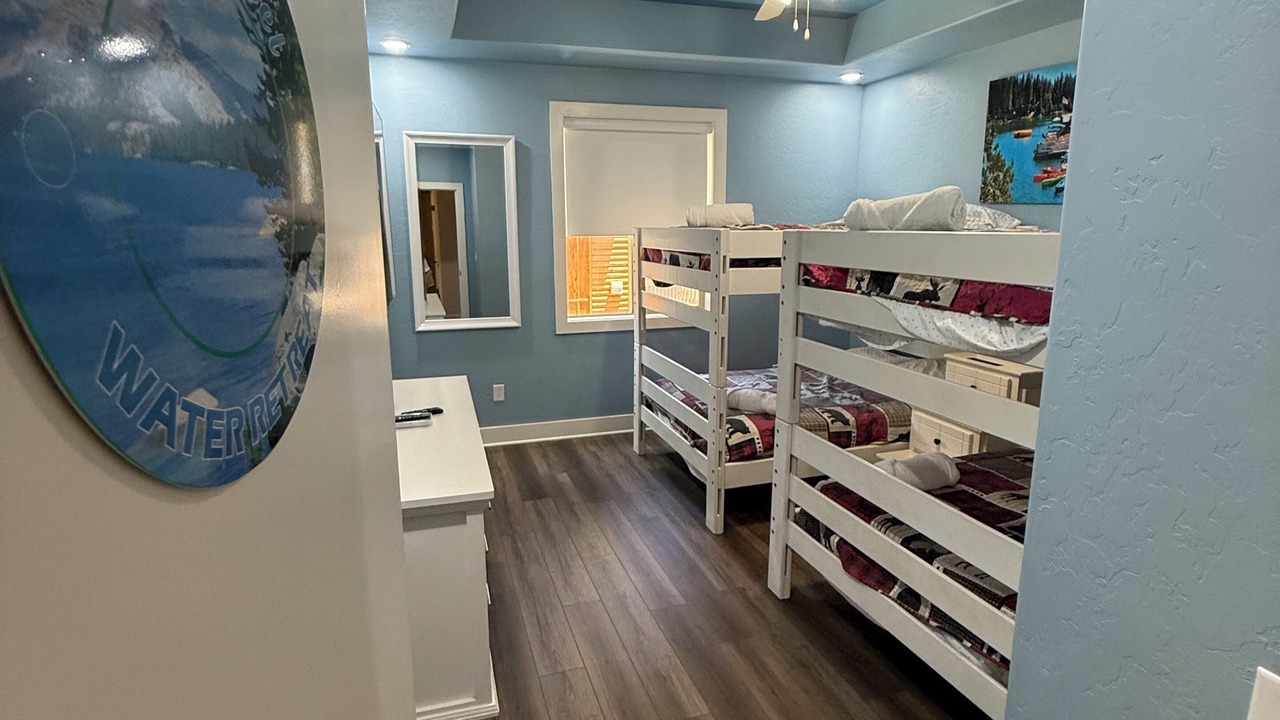 Photo of Bedroom in Shaver Lake