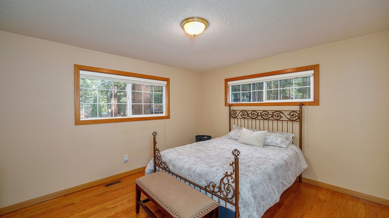 Photo of Bedroom in Sierra Tract